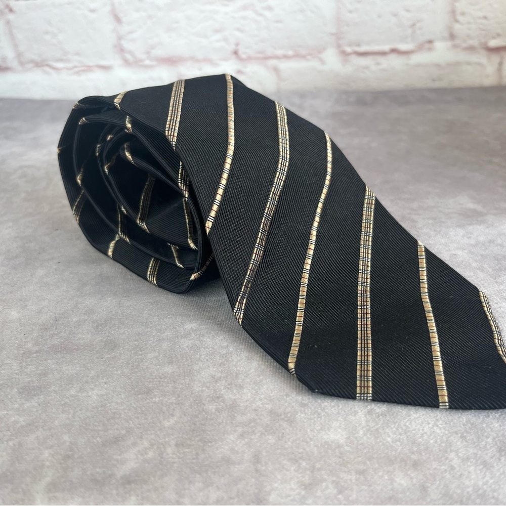 Burberry Black Silk Mens Tie